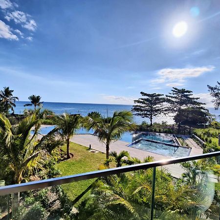 Ocean Point Beach Front Apartment Pointe aux Piments Kültér fotó
